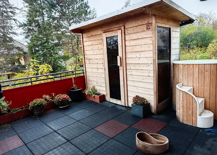 Sauna Apartement, 3 Bedrooms, Praha 8
