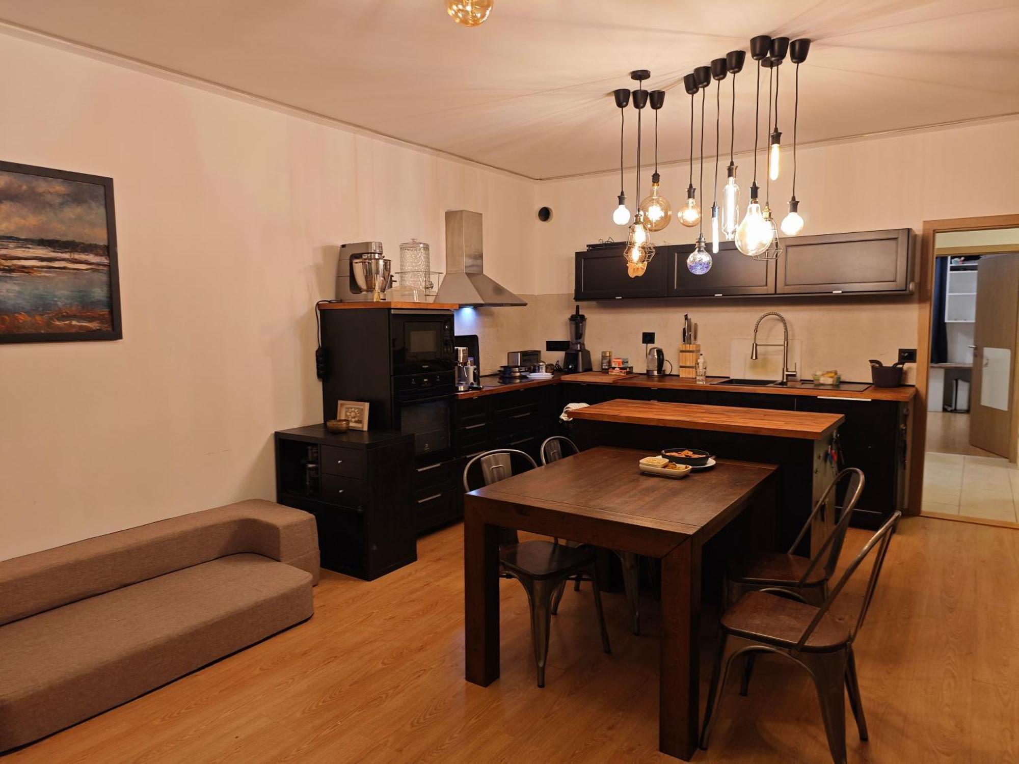 Sauna Apartement, 3 Bedrooms, 8 Prag